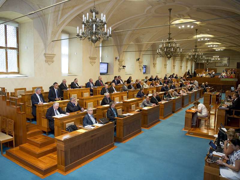 Schůze Senátu. Zdroj: www.senat.cz