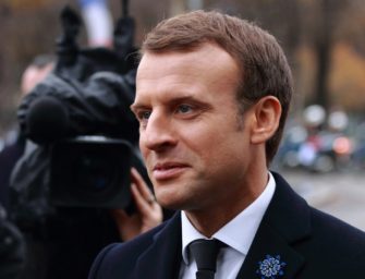 Macron: Francie postaví nejméně 6 reaktorů