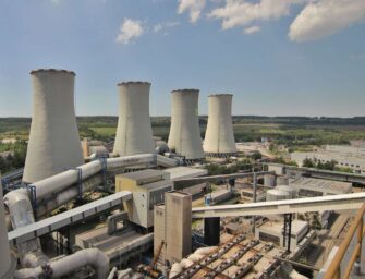 Českou energetiku dál táhne hnědé uhlí